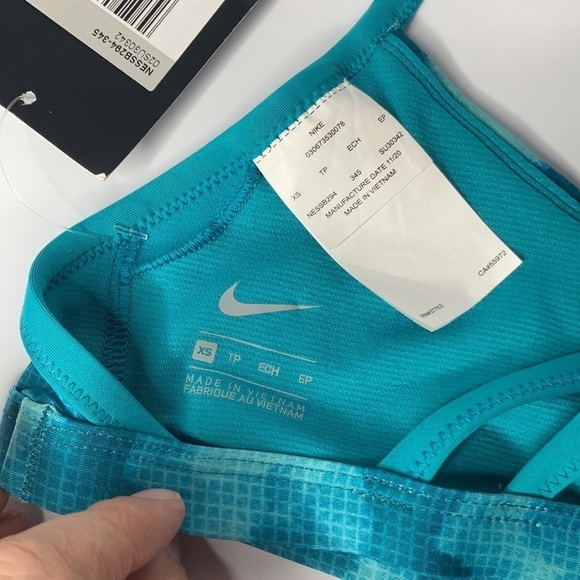 NWT Nike stretch cross back Strappy adjustable bra size XS - Picture 6 of 8